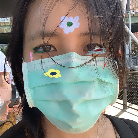 Meet your Posher, Katie - Picture 1 of 1